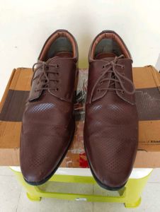 Brown Formal Shoes Good condition looks great