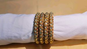 Bangles (Pack of 4)