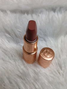 Charlotte Tilbury Matte Revolution Lipstick Pillow
