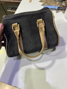 IS.Maru Handbag