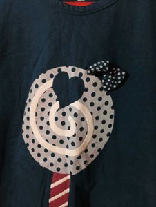 Girl&#39;s T-shirt
