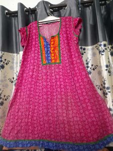 🔥Sale 🔥 Pink Paisley Print A Line Kurti