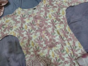 Kurti Set With Pants And Dupatta