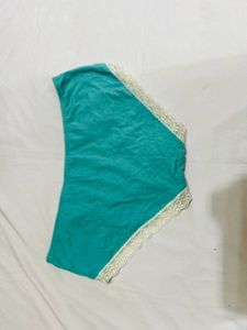 🇳🇿💫💗Teal Lace Trim Panties