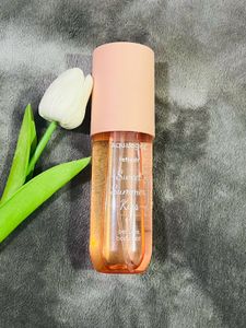 Aqualogica Body Mist Vannila