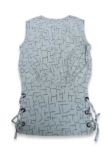Cute Sleeveless Top (xs)