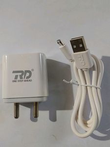 USB Charger (RD)