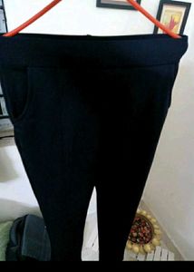 New SAADAA Women&#39;s 4 Way Black Stretchable Pant