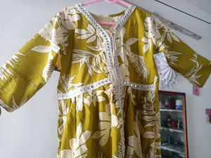 Floral Print Mirror Embellished Top