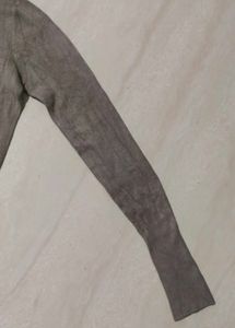 🆕🩶 BRAND NEW Stylish Turtleneck Top🩶🆕