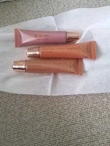 3 Luscious Lip Glosses