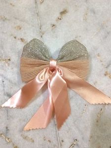 Beautiful Hairclip Bow