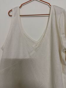 Ivory V-Neck Long Sleeve Top