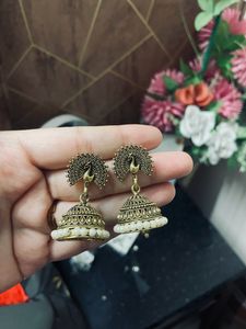 Set Of 4 Earrings 🥰