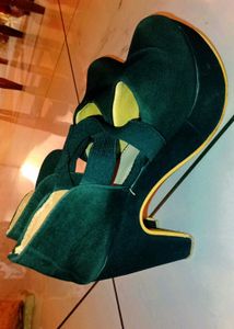 Black Heels 👠