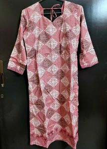 Elegant Pink Printed Kurta Set