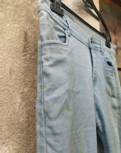Light Wash Denim Jeans