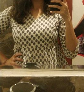 Peplum Tops 100/Piece