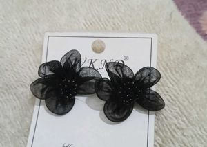 Black Floral Earrings🖤✨