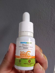 Mamaearth Vitamin C Daily Glow Face Serum