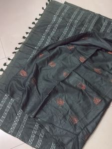 Elegant Striped Saree