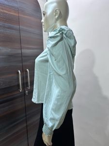 Elegant Puff Sleeve Top