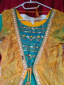 Ethnic Kurta Set one time use only