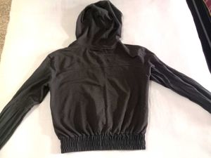Cropped Hoodie.