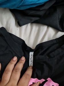 Black Top Croptop