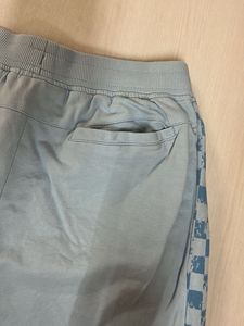 Women Joggers - L size