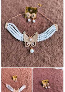 Necklace &amp; Earring Set