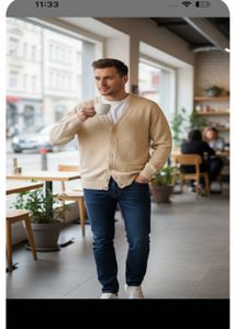 🇯🇵 Uniqlo Imported Mens Cardigan -