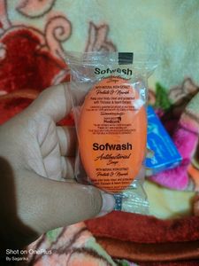 Modicare Sofwash Antibacterial Soap