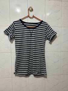 Black T-shirt