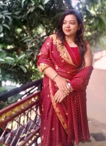 Maroon &amp; Gold Embellished Saree