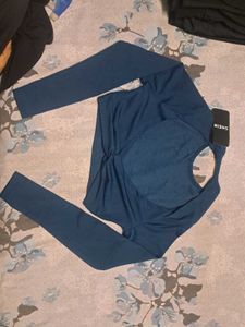 Blue Long Sleeve top for gym