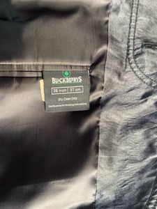 Blackberry Mens Suit