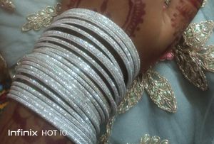 Sparkling Bangle Set