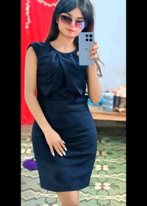 Chic Navy Sheath Dress
