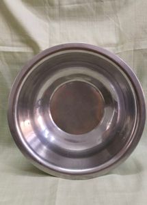 Stainless steel bowl