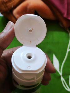 Trustsome Face Scrub