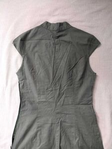 Chic Olive Gray Dress