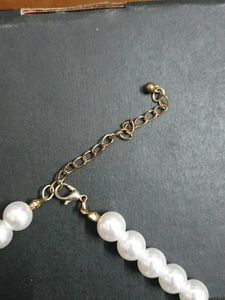 Pearl Beaded Necklace