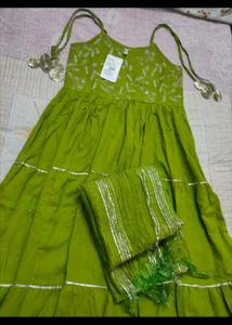 Green Embroidered Kurta Set