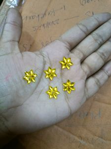 Flowers &amp; Leaf Stones