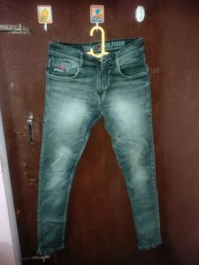 Tommy Hilfiger Jeans For Men.