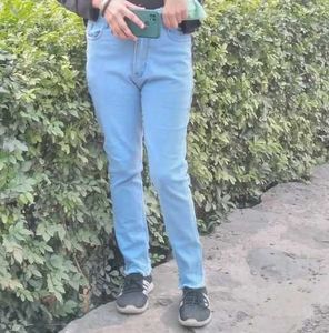 Women's Jeans