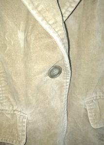 Urgent Sale : Women&#39;s Woolen Blazer for Winter