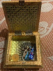 Golden Jewellery Box
