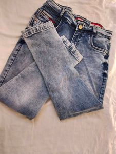 tommy Hilfiger jeans